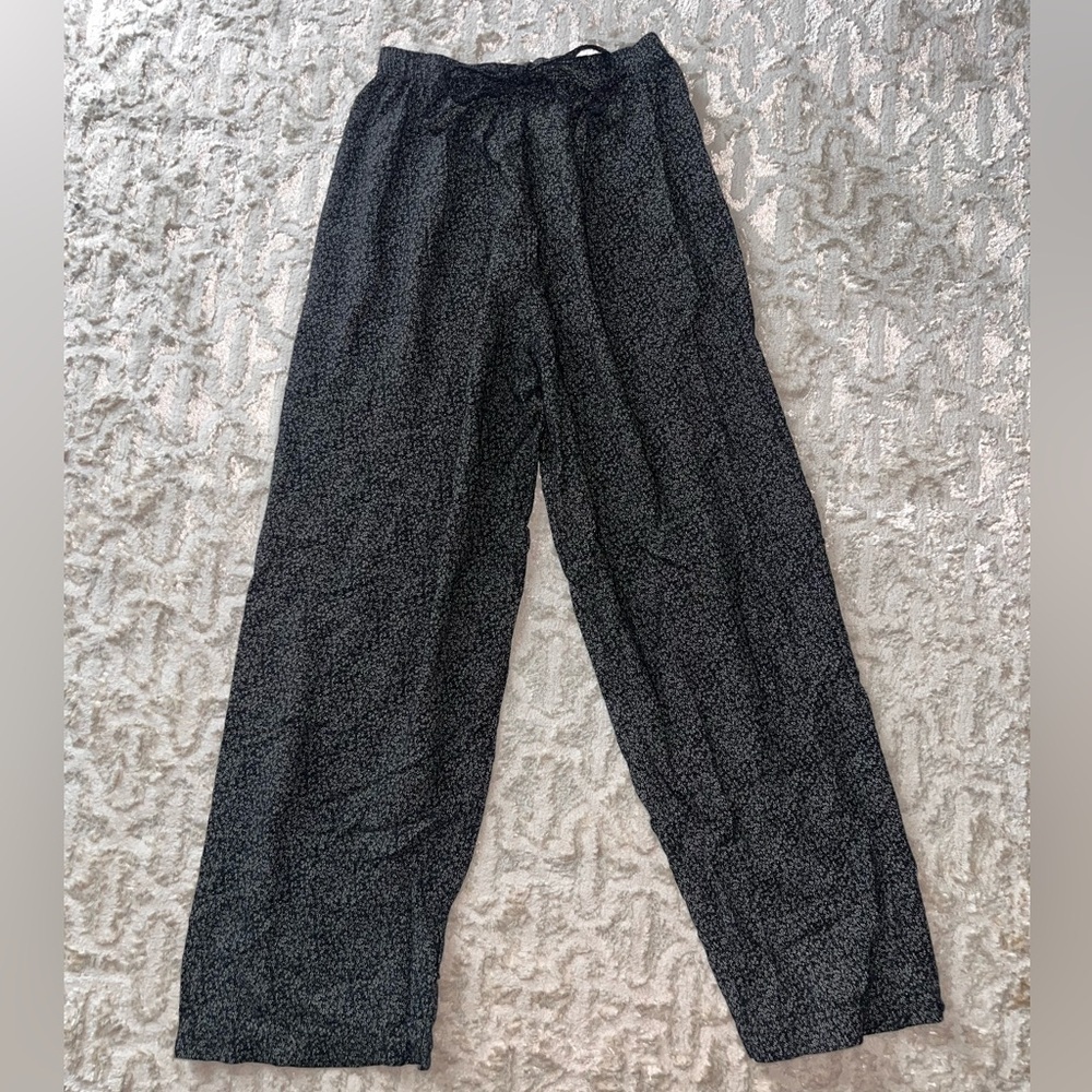 Vintage Blue Black floral print Pants with toe waist made in USA petite - Picture 1 of 7